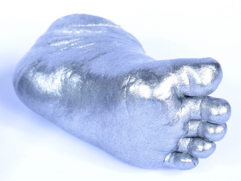 Single baby foot statue cast